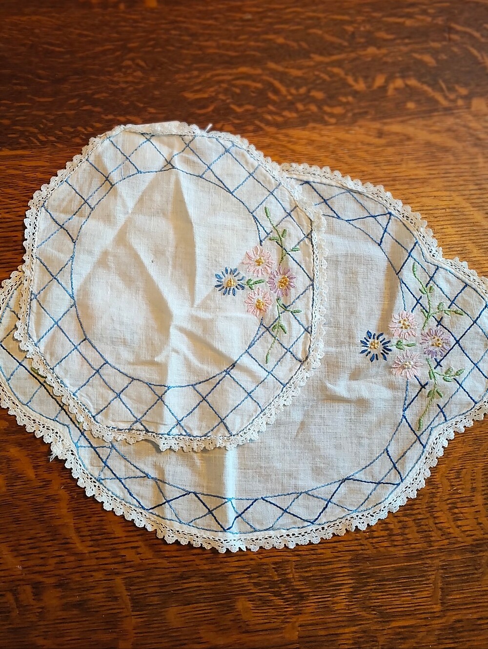 Vintage Hand Embroidered Doily Set Of 2 Floral